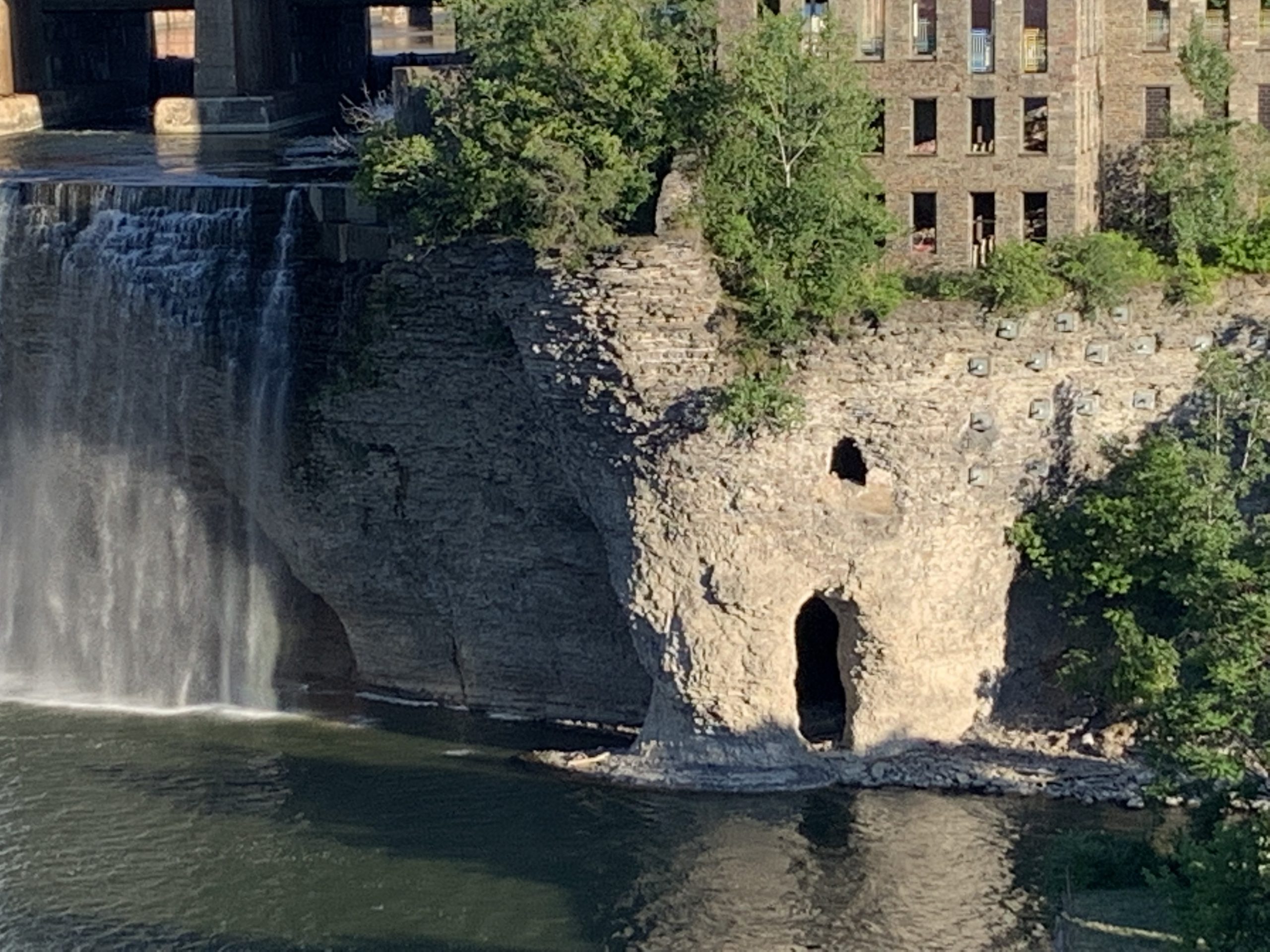 A cave near High Falls